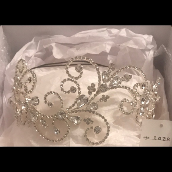 Accessories - Bridal Head Piece